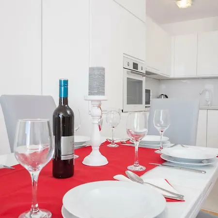 Apartament Dora Makarska