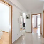 Dora Apartman *